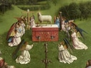 Das Lamm Gottes auf einem Altar, umgeben von Engeln auf einer Wiese.